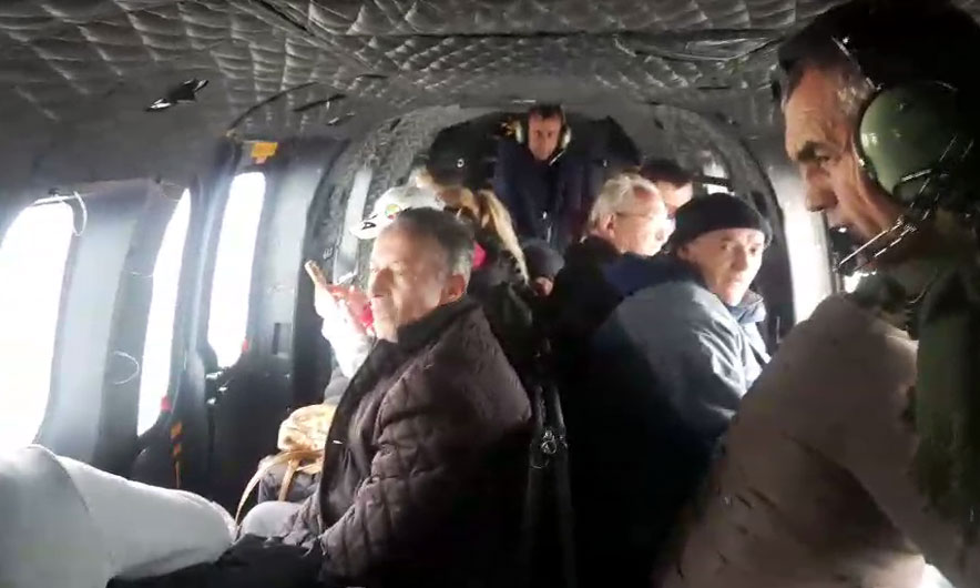 Evakuohen 15 persona në Theth; Në Gjirokastër problematikë nga ngricat në rrugë Evakuohen 15 persona në Theth; Në Gjirokastër problematikë nga ngricat në rrugë