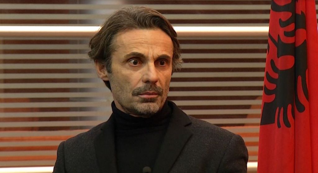 Kryetari i KLP-së: Jam krenar që kam punuar për Soros, Prokurorët e SPAK-ut do të jenë më të mirë Kryetari i KLP-së: Jam krenar që kam punuar për Soros, Prokurorët e SPAK-ut do të jenë më të mirë