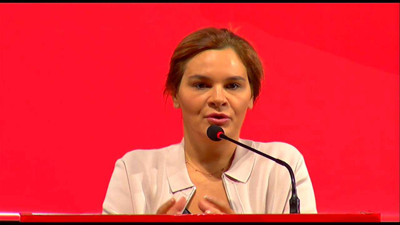 Doktorresha e LSI-së nuk del në protestë, se ia hoqën fjalën në Kuvend: Shqiptarë dilni ju që të rrëzojmë Ramën! Doktorresha e LSI-së nuk del në protestë, se ia hoqën fjalën në Kuvend: Shqiptarë dilni ju që të rrëzojmë Ramën!