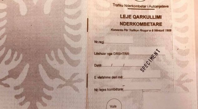 Nga 1 shkurti, lejet e qarkullimit për automjetet bëhen 3 vjeçare Nga 1 shkurti, lejet e qarkullimit për automjetet bëhen 3 vjeçare