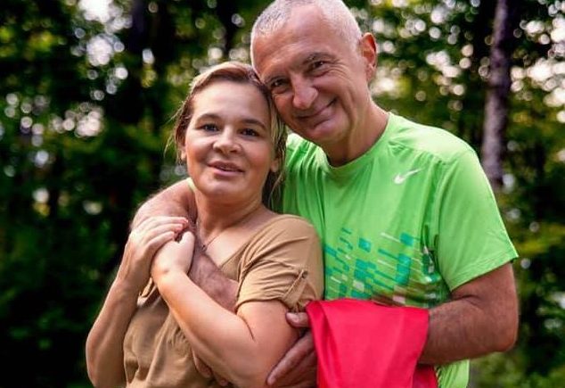 Zoti Presidenti, ndaloni fyerjet dhe “turizmin” me paratë e barkboshëve… se do pendoheni! Zoti Presidenti, ndaloni fyerjet dhe “turizmin” me paratë e barkboshëve… se do pendoheni!