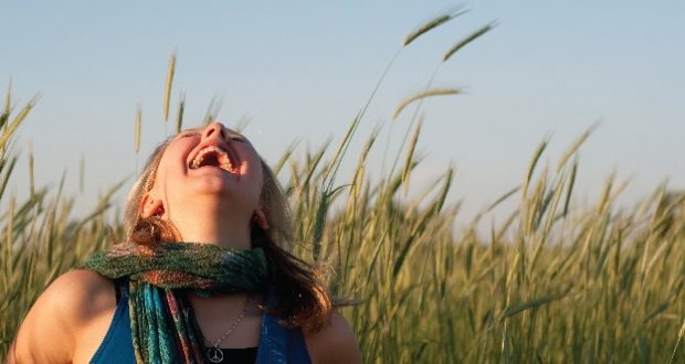 Dy sekrete që do ju bëjnë më të lumtur se paraja Dy sekrete që do ju bëjnë më të lumtur se paraja