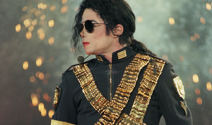 Njeriu në pasqyrë – Michael Jackson Njeriu në pasqyrë – Michael Jackson