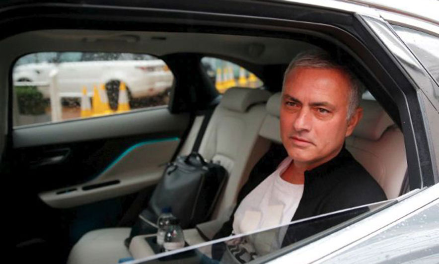 Mourinho bëhet komentator, 68 mijë euro për ndeshje…me një kusht! Mourinho bëhet komentator, 68 mijë euro për ndeshje…me një kusht!