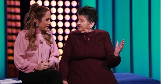 “Vajza s’më takon prej 10 vitesh”, historia e nënës së ish-kryetares së minibashkisë që ka mbetur në azil