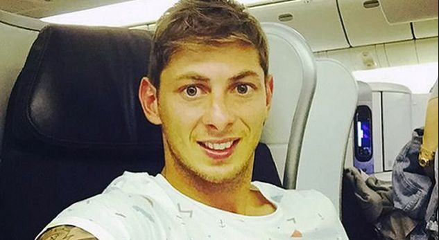 Zbulohet arsyeja pse futbollisti kërkoi kthimin urgjent në Angli para se avioni i tij të zhdukej Zbulohet arsyeja pse futbollisti kërkoi kthimin urgjent në Angli para se avioni i tij të zhdukej