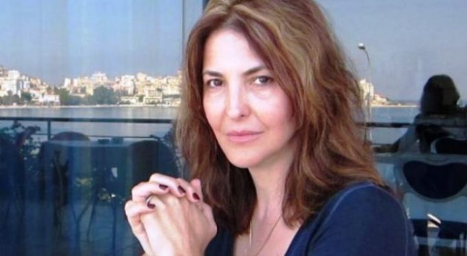 Si u lidh ish-volejbollistja nga familja Turdiu me djalin e kryeministrit të Shqipërisë Shehu?! Si u lidh ish-volejbollistja nga familja Turdiu me djalin e kryeministrit të Shqipërisë Shehu?!