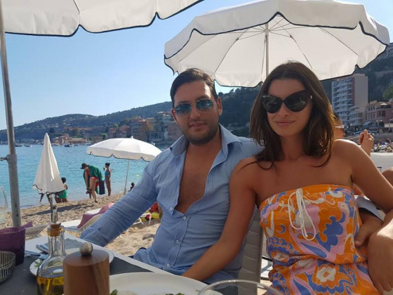 Nuk po dorëzon mandatin?! I biri i gjyqtarit të plepave Petrit Ceno deputet i PD “këshillon” Rudina Hajdarit Nuk po dorëzon mandatin?! I biri i gjyqtarit të plepave Petrit Ceno deputet i PD “këshillon” Rudina Hajdarit