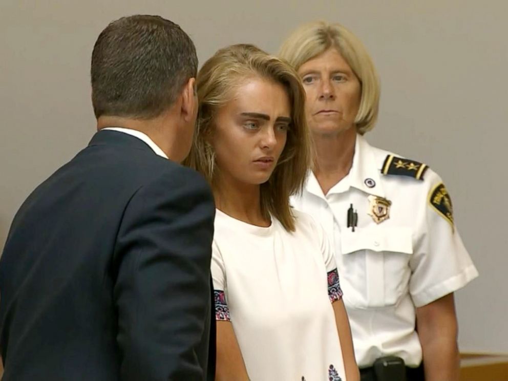 Një “shtrigë” që meritonte një dënim shëmbullor: Ja si e shtyu të dashurin t’i japi fund jetës me detyrim! Një “shtrigë” që meritonte një dënim shëmbullor: Ja si e shtyu të dashurin t’i japi fund jetës me detyrim!