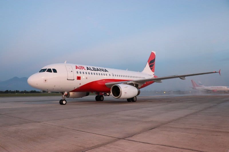 Lasgushi “rikthehet” në Shqipëri. Air Albania më fund nis zyrtarisht fluturimet Lasgushi “rikthehet” në Shqipëri. Air Albania më fund nis zyrtarisht fluturimet