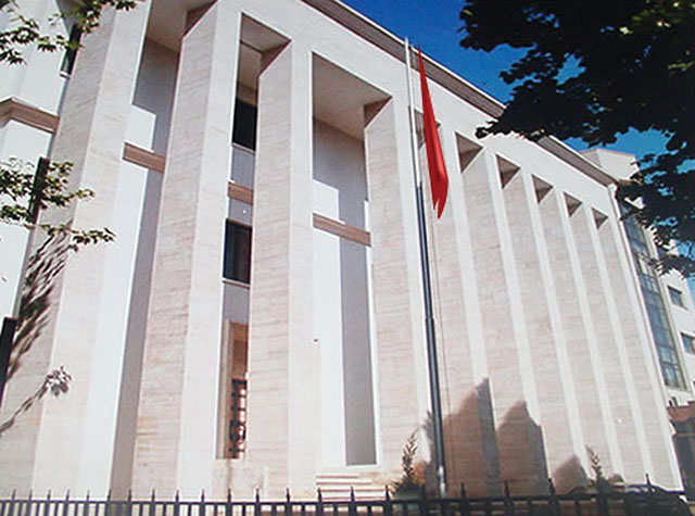 Pushimet e padrejta nga puna, miliona euro nga buxheti Pushimet e padrejta nga puna, miliona euro nga buxheti