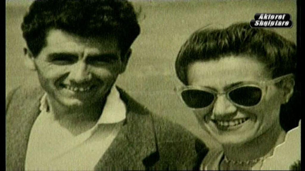 Çifti Orgocka – Vite pa fund jete shkrimtarësh dhe artistësh në ekran (Video) Çifti Orgocka – Vite pa fund jete shkrimtarësh dhe artistësh në ekran (Video)