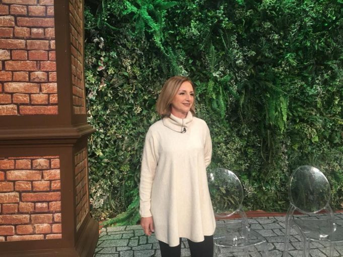 Marjana Kondi: Në parlament të gjitha janë “Nafije” Marjana Kondi: Në parlament të gjitha janë “Nafije”