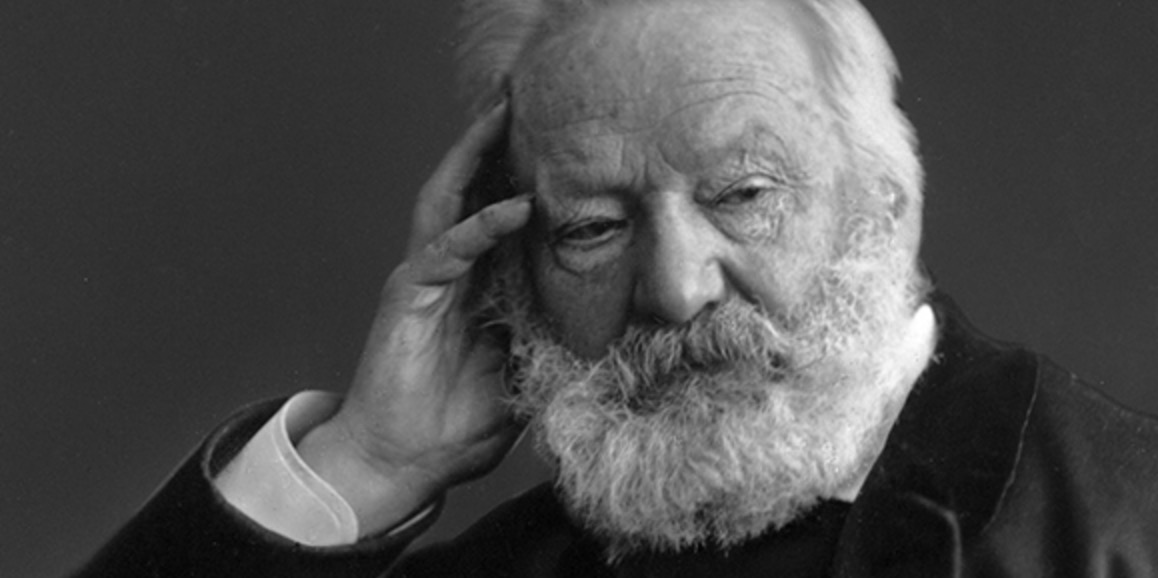 Thënie brilante e Viktor Hygo: “Vështirësitë krijojnë burra, ndërsa pasurimi krijon përbindësha” Thënie brilante e Viktor Hygo: “Vështirësitë krijojnë burra, ndërsa pasurimi krijon përbindësha”