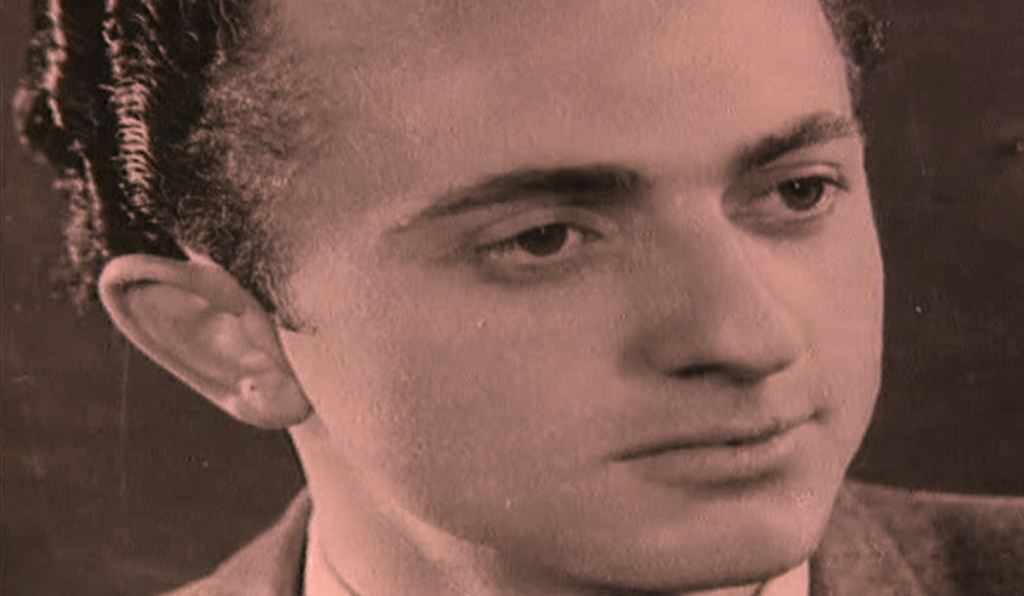 Skandali që dënoi aktorin e madh shqiptar: La familjen për një gjimnaziste, gërmonte në kazanët e mbeturinave për copa buke! Skandali që dënoi aktorin e madh shqiptar: La familjen për një gjimnaziste, gërmonte në kazanët e mbeturinave për copa buke!