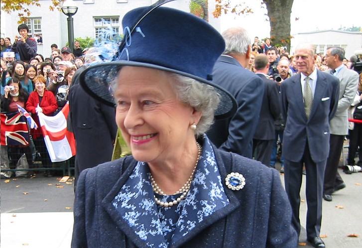 Brexit me trazira?! Plan për evakuimin e Mbretëreshës (Video)