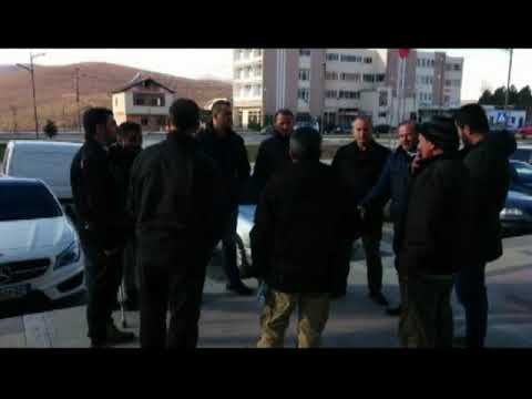 PD-ja e çoroditur me Laçjanë e Bulqizakët e partisë : Protestë antirama duke bllokuar… qytetarët! PD-ja e çoroditur me Laçjanë e Bulqizakët e partisë : Protestë antirama duke bllokuar… qytetarët!