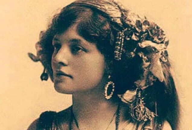 Viti 1911, kur për bukurinë e vashës shqiptare shkruhej në “New York Times” Viti 1911, kur për bukurinë e vashës shqiptare shkruhej në “New York Times”