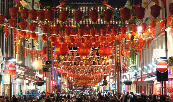 Përse kinezët festojnë vitin e ri lunar?! Përse kinezët festojnë vitin e ri lunar?!