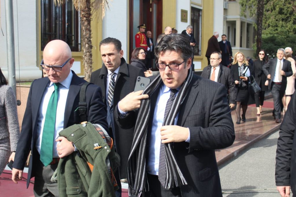 Paloku shikon ëndrra flet për skenar 14 Shtatori: Protesta të mëdha do të ketë! Nuk do të jenë shëtitje në bulevard, s’do ikim pa rrëzuar Ramën!