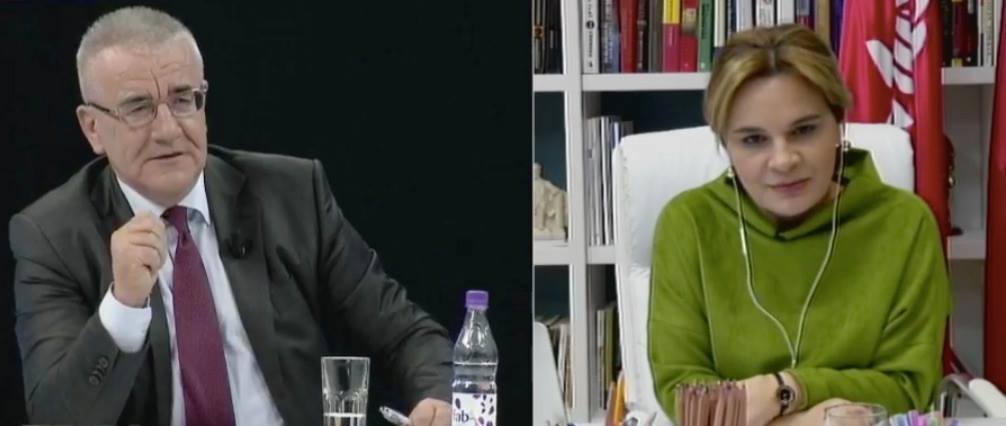 Sherr mes Ylli Rakipit dhe “yllit” të LSI-së Kryemadhi: Ti s’do mbash miting këtu! Sherr mes Ylli Rakipit dhe “yllit” të LSI-së Kryemadhi: Ti s’do mbash miting këtu!