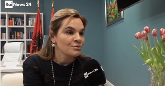 Italianët të “interesuar”për votimet! RaiNews zyra në Tiranë?! E habitshme pas “bosit” nga Shijaku interviston Monikën Italianët të “interesuar”për votimet! RaiNews zyra në Tiranë?! E habitshme pas “bosit” nga Shijaku interviston Monikën