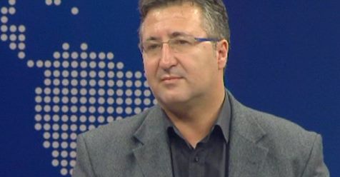 Andi Bejtja i friksuar dhe i egërsuar: Na çatë b*thën, më lini që të flas! Shqipëria në rrezik, populli gati të marrë armët Andi Bejtja i friksuar dhe i egërsuar: Na çatë b*thën, më lini që të flas! Shqipëria në rrezik, populli gati të marrë armët