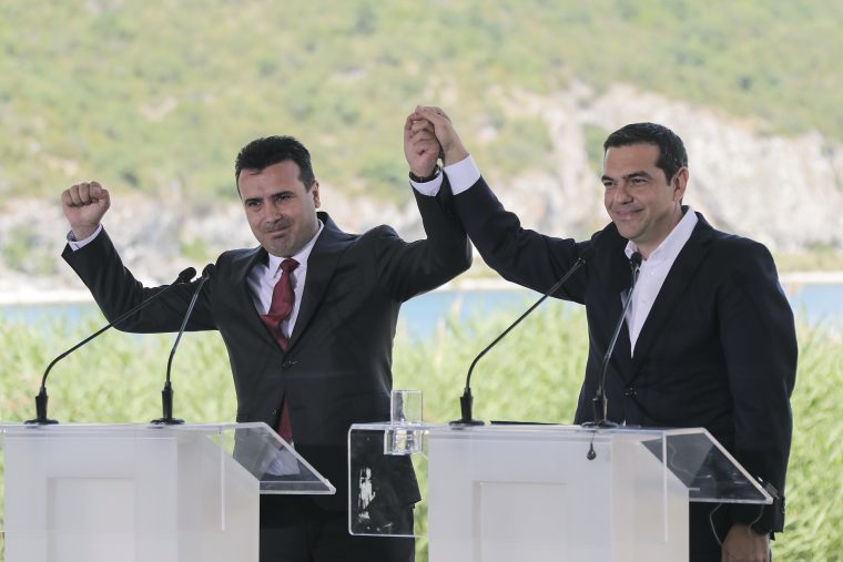Tsipras dhe Zaev, zyrtarisht të propozuar për çmimin “Nobel për Paqe” Tsipras dhe Zaev, zyrtarisht të propozuar për çmimin “Nobel për Paqe”