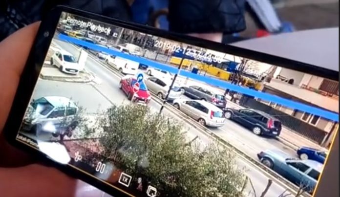E përndjekin me “Audi” të zi, regjisorja e çon videon në Polici E përndjekin me “Audi” të zi, regjisorja e çon videon në Polici