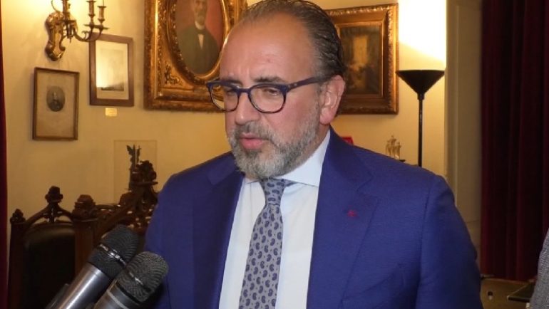 Dritan Leli pas ngjarjes me makinën e tij: S’dua t’ia di, kam vëllain në gjendje të rëndë, s’më intereson asgjë!