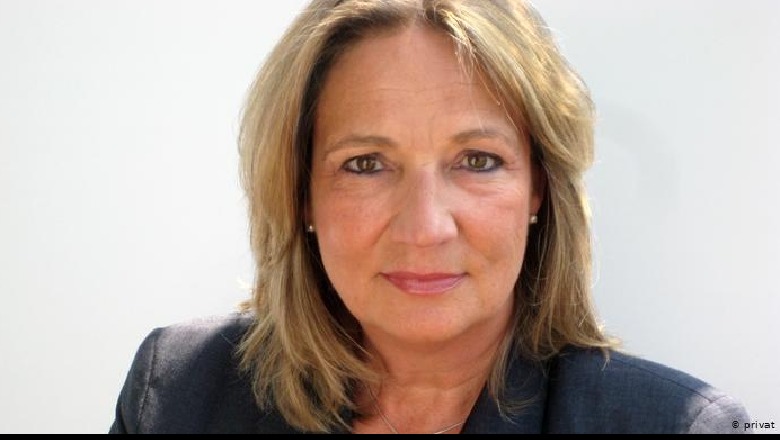 Ekspertja për Ballkanin, Deimel: Deputetët e rinj mund të jenë fundi i Bashës! Ekspertja për Ballkanin, Deimel: Deputetët e rinj mund të jenë fundi i Bashës!