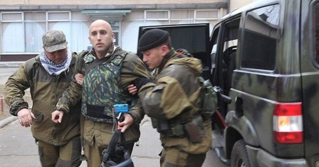 Lituani, Ukraina dhe shumë shtete tjera i dëbojnë gazetarët që informojnë “Rusia Today” (Video) Lituani, Ukraina dhe shumë shtete tjera i dëbojnë gazetarët që informojnë “Rusia Today” (Video)