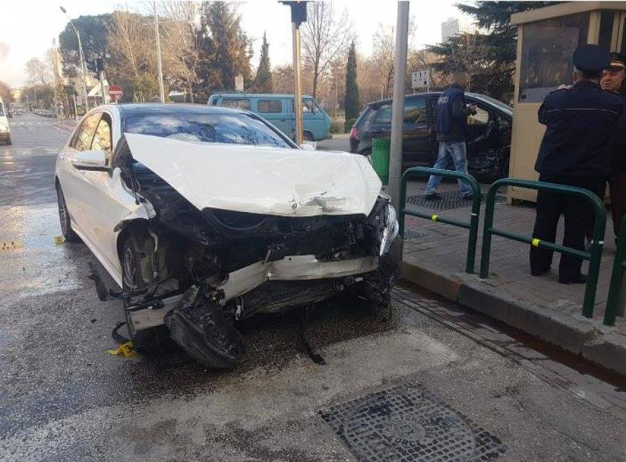 Dy të v.dekur dhe pesë të p.lagosur: A.ksidenti i rëndë në Shkodër, policia e konfirmon! Dy të v.dekur dhe pesë të p.lagosur: A.ksidenti i rëndë në Shkodër, policia e konfirmon!
