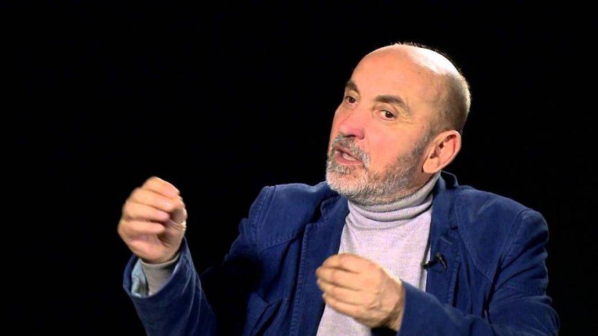 A është i “marrë” Lubonja, apo e ka në gen sindromin antiperëndimorë me këto idiotësi? Rama po eleminon opozitën me ndihmën e Perëndimit! Kujt i bëhet vonë se protestat frikësojnë turistë A është i “marrë” Lubonja, apo e ka në gen sindromin antiperëndimorë me këto idiotësi? Rama po eleminon opozitën me ndihmën e Perëndimit! Kujt i bëhet vonë se protestat frikësojnë turistë