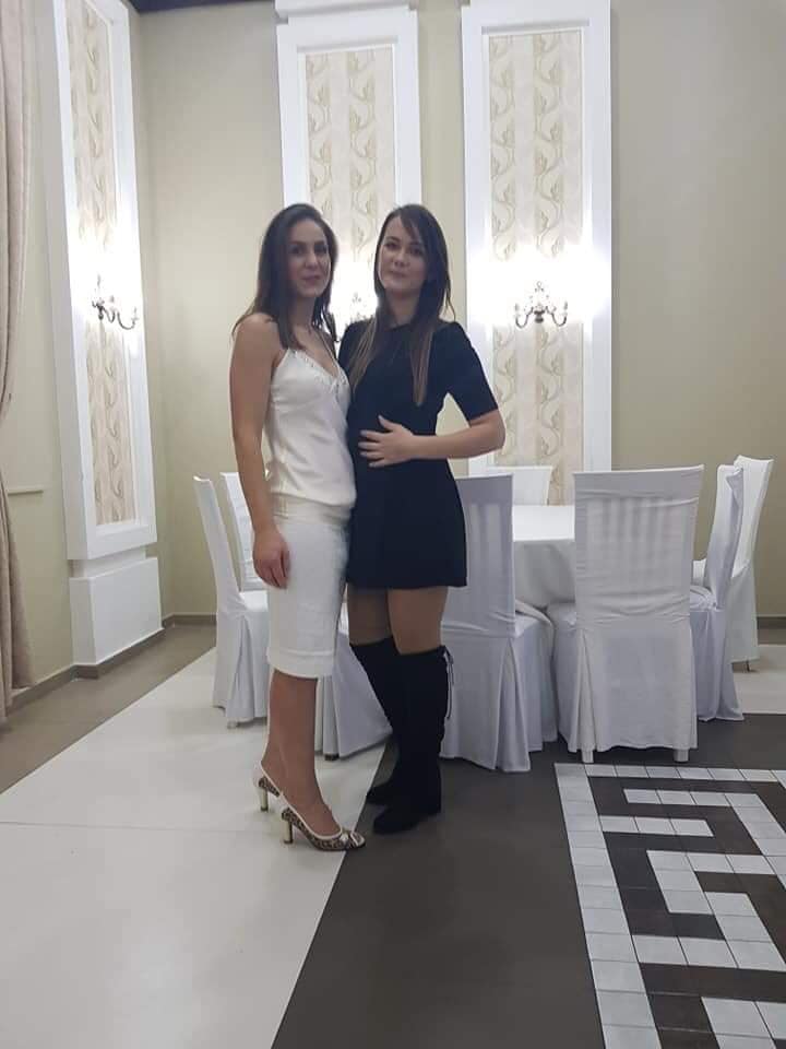 “Ironi e fatit”: Efektivja e Shqiponjave që u pezullua sot nga detyra se mbrojti shtëpinë nga “grabitja me ligj” shoqe me Ina Nukën (Foto) “Ironi e fatit”: Efektivja e Shqiponjave që u pezullua sot nga detyra se mbrojti shtëpinë nga “grabitja me ligj” shoqe me Ina Nukën (Foto)