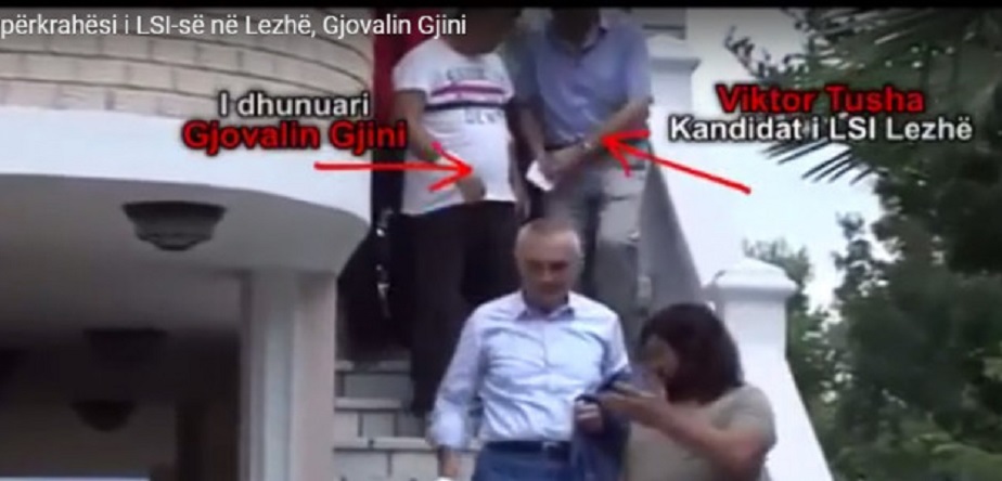 Tit Vasali i hakërrehet Rudina Hajdarit për blerjen e votës: Vetëm LSI ka demaskuar shitblerjen e votës në zgjedhje, kjo praktik duhet luftuar (merrni shembull nga këta) Tit Vasali i hakërrehet Rudina Hajdarit për blerjen e votës: Vetëm LSI ka demaskuar shitblerjen e votës në zgjedhje, kjo praktik duhet luftuar (merrni shembull nga këta)