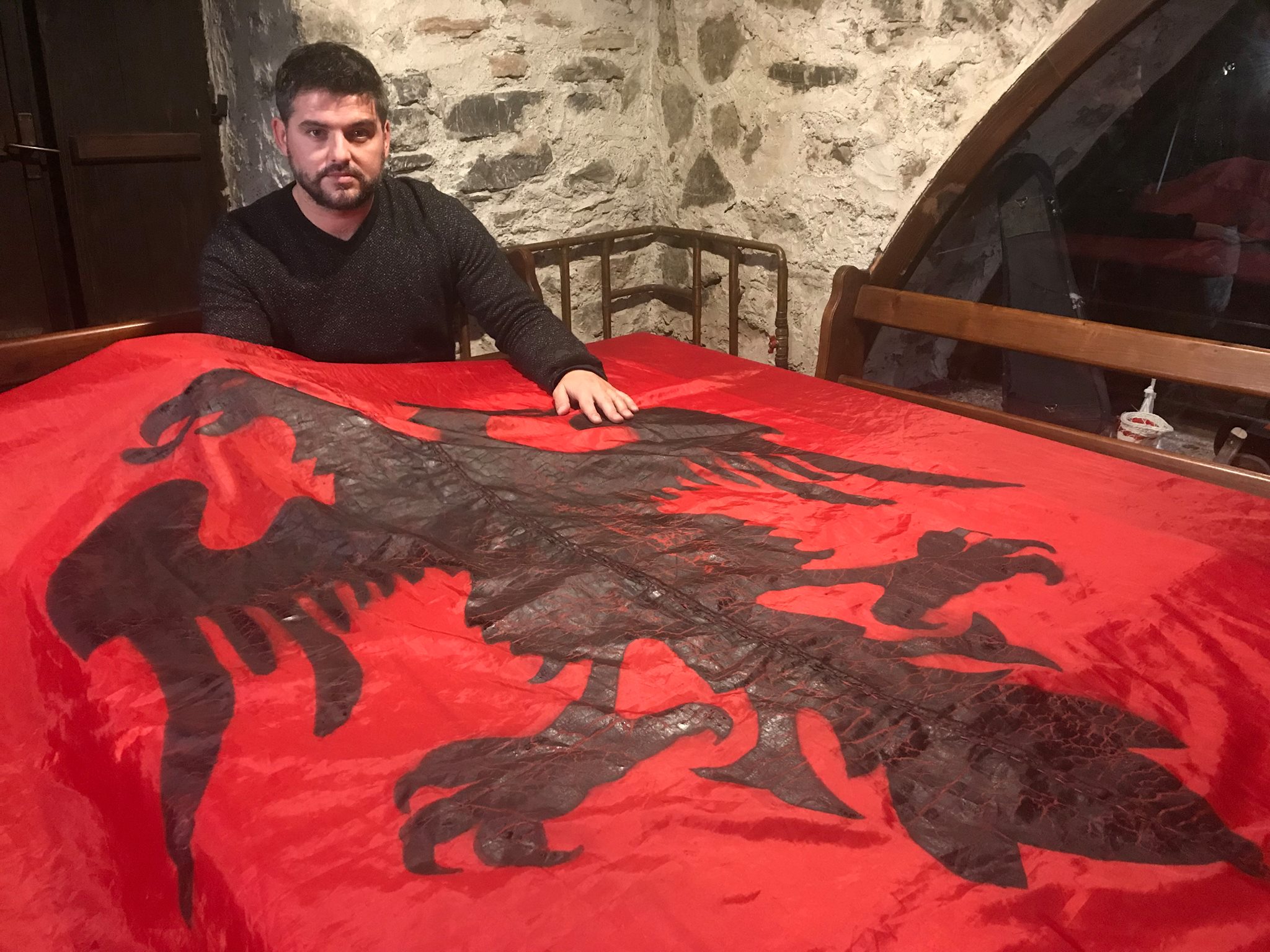 Shqiptarë bashkohuni, Malësia ka nevojë për të gjithë ju!! Shqiptarë bashkohuni, Malësia ka nevojë për të gjithë ju!!