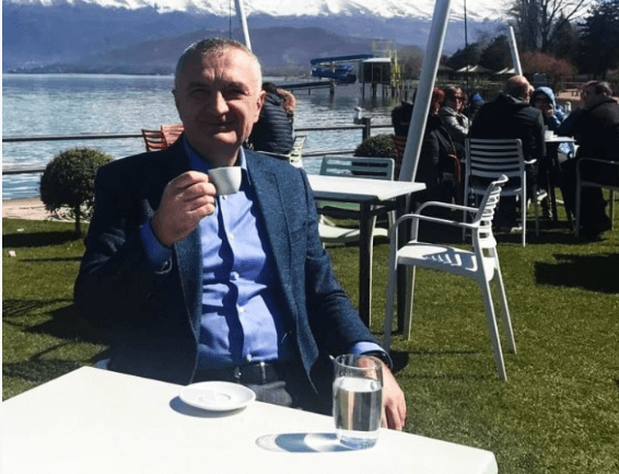 Ja pse Meta e humbi të drejtën të qëndrojë në atë zyrë: Argumentat ligjor që provojnë se vendimi i Metës është “NUL” Ja pse Meta e humbi të drejtën të qëndrojë në atë zyrë: Argumentat ligjor që provojnë se vendimi i Metës është “NUL”