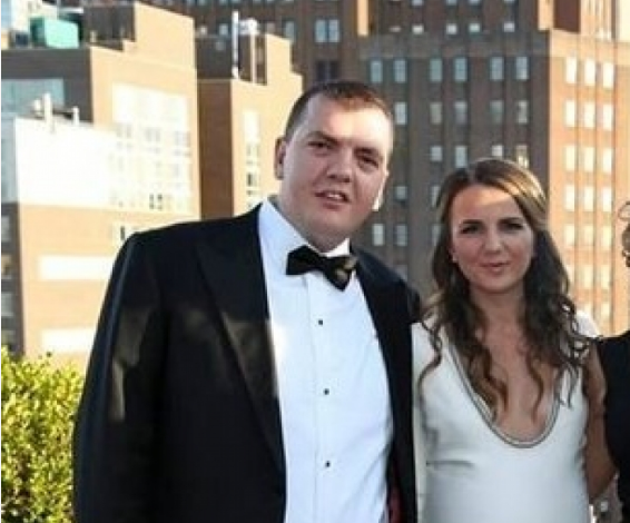 Ç’po ndodh me familjen Hajdari? Kiri në protesta, Rudina deputete! Ç’po ndodh me familjen Hajdari? Kiri në protesta, Rudina deputete!