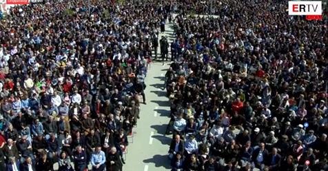 Rama i përgjigjet Metës: LSI simbol i blerjes së votave, nuk i mbron dot, SPAK do të prangos shumë anëtarë të opozitës Rama i përgjigjet Metës: LSI simbol i blerjes së votave, nuk i mbron dot, SPAK do të prangos shumë anëtarë të opozitës