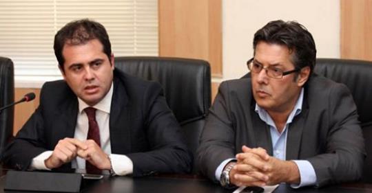 Bridhnin si turist duke bojkotuan Kuvendin, deputetët e PD dhe LSI kërkojnë rrogën dhe dietat në gjykatë pa punuar! Bridhnin si turist duke bojkotuan Kuvendin, deputetët e PD dhe LSI kërkojnë rrogën dhe dietat në gjykatë pa punuar!