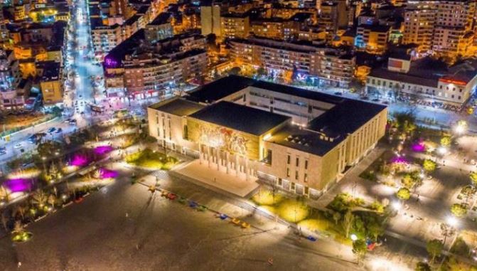 Tirana përzgjidhet ndër 5 finalistët për Kryeqytetin Europian të Rinisë 2022 Tirana përzgjidhet ndër 5 finalistët për Kryeqytetin Europian të Rinisë 2022