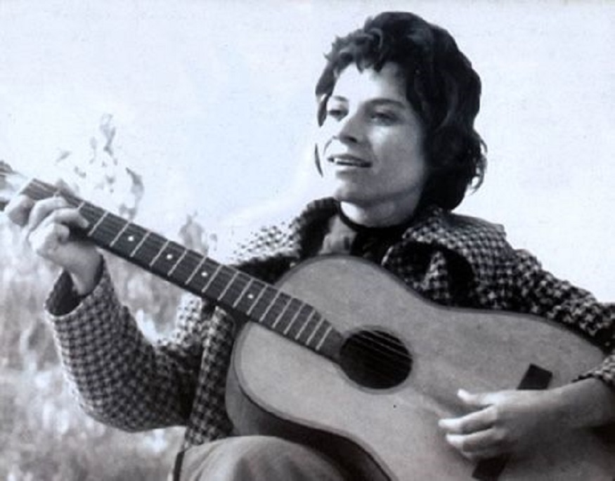 Të pathënat e divës së muzikës shqiptare: Ja çfarë nuk dinit për Vaçe Zelën! Të pathënat e divës së muzikës shqiptare: Ja çfarë nuk dinit për Vaçe Zelën!