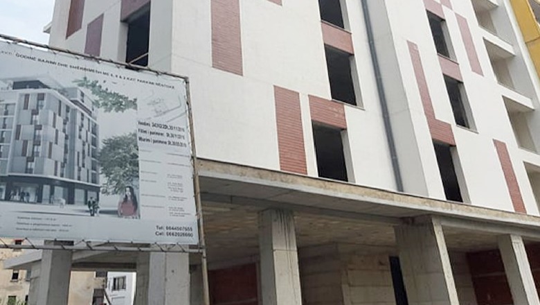 Mashtroi oficerin, pranga babait të ish-zv/ministres së LSI-së Mashtroi oficerin, pranga babait të ish-zv/ministres së LSI-së