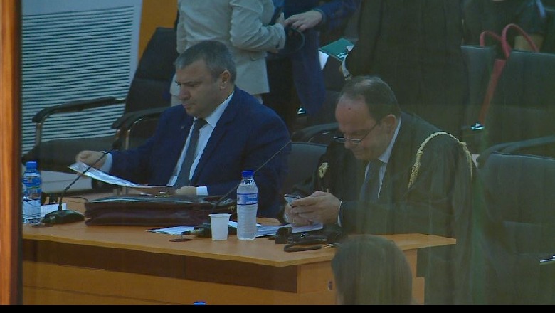 “Harroi” se kishte apartament 129 mijë €, shkarkohet gjyqtari që nuk di se çfarë pasurish ka! “Harroi” se kishte apartament 129 mijë €, shkarkohet gjyqtari që nuk di se çfarë pasurish ka!