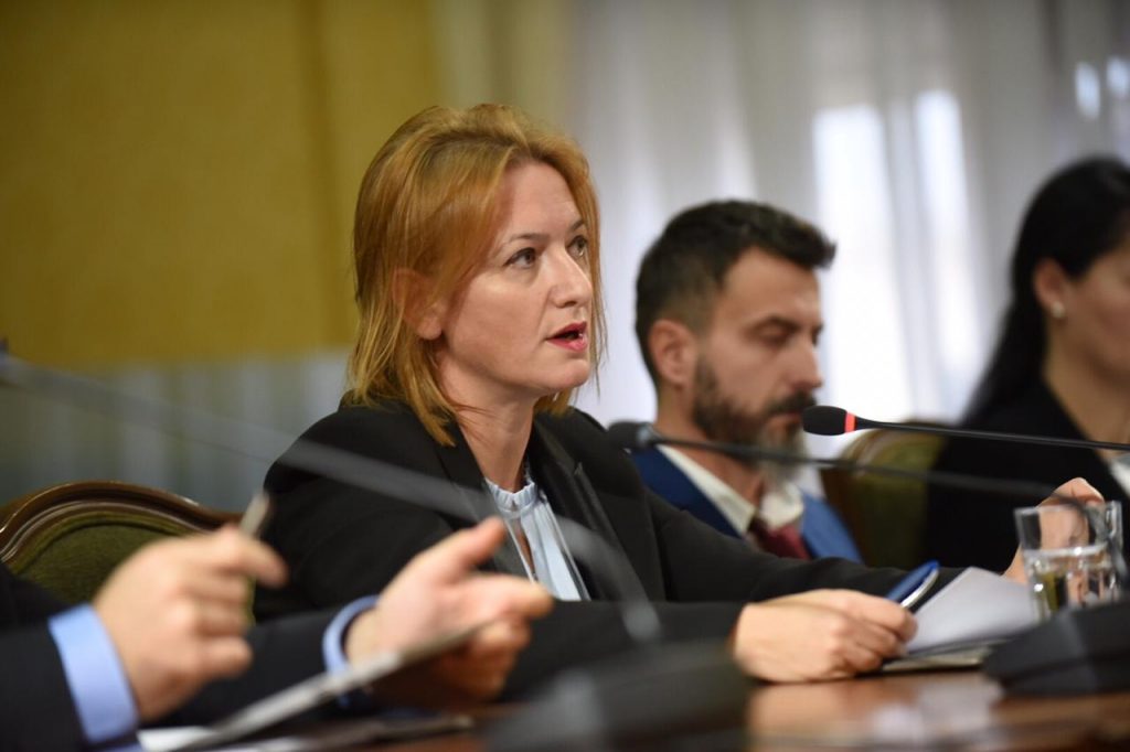 Harron të pi ilaçet plaku digjital, Berisha: Ndrikull falimentimi në Maltë… për trafik d.roge! Harron të pi ilaçet plaku digjital, Berisha: Ndrikull falimentimi në Maltë… për trafik d.roge!