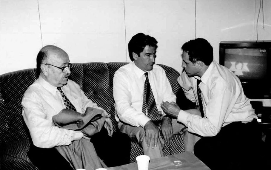 Sali Berisha e Tritan Shehu, refuzuan asistencën 50% të pagës për 3 vite, dolën në pension me 1000-1200 euro në muaj Sali Berisha e Tritan Shehu, refuzuan asistencën 50% të pagës për 3 vite, dolën në pension me 1000-1200 euro në muaj