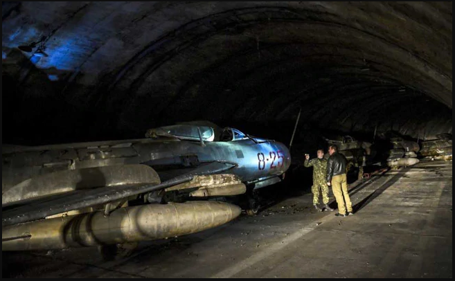Gazeta amerikane: Shqipëria mban të fshehur një bazë ushtarake, kërkojnë ta blejnë të huajt Gazeta amerikane: Shqipëria mban të fshehur një bazë ushtarake, kërkojnë ta blejnë të huajt