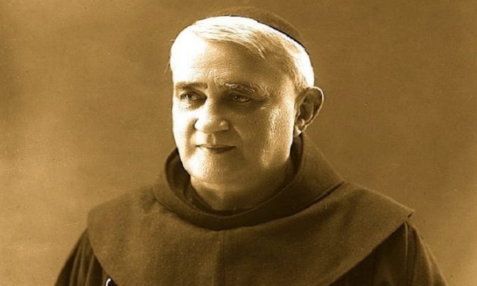 Kur ishte e vërtet: “Vërtetë ne kemi Bajram e Pashkë, por shqiptarinë e kemi bashkë!” Kur ishte e vërtet: “Vërtetë ne kemi Bajram e Pashkë, por shqiptarinë e kemi bashkë!”