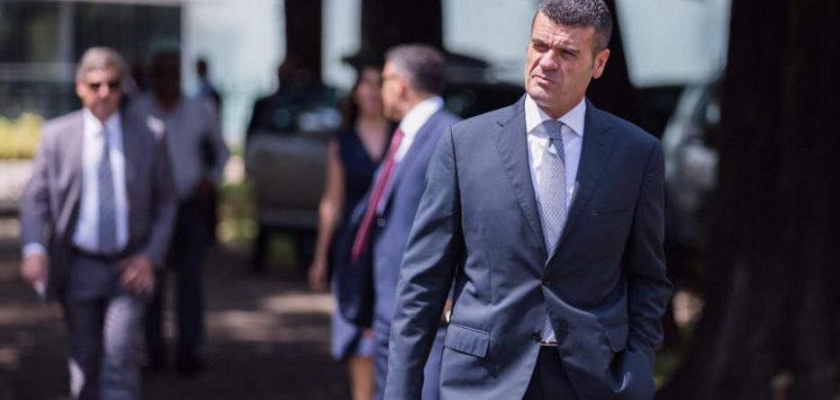 Astrit Patozi për zgjedhjet e 30 qershorit: Do zhvillohen, dekreti i Metës është një marrëzie politike Astrit Patozi për zgjedhjet e 30 qershorit: Do zhvillohen, dekreti i Metës është një marrëzie politike